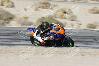 media/Nov-30-2025-TrackXperience (Sun) [[c0061d280f]]/2-Level 2/Session 4 (Turn 12 Inside)/